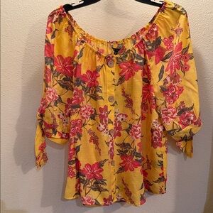 Unique Spectrum Yellow Floral Blouse